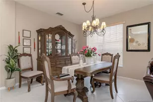 1627 SE Ballantrae Blvd, Port Saint Lucie, FL 34952 - Photo 7