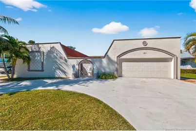 1811 Bayshore Drive, Fort Pierce, FL 34949 - Photo 49