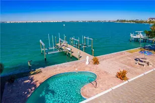 1811 Bayshore Dr, Fort Pierce, FL 34949 - Photo 5