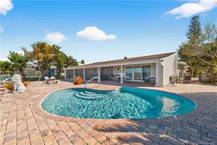 1811 Bayshore Dr, Fort Pierce, FL 34949 - Photo 39