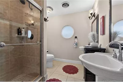 1811 Bayshore Drive, Fort Pierce, FL 34949 - Photo 37