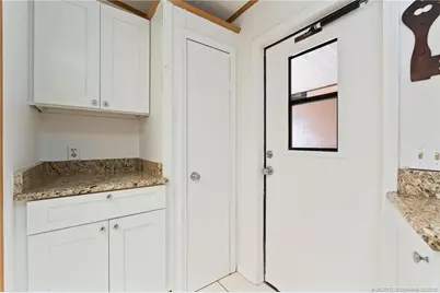 8205 Cinnamon Lane, Port Saint Lucie, FL 34952 - Photo 25