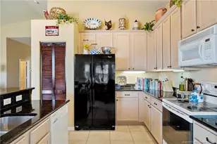 4981 SE Devenwood Way, Stuart, FL 34997 - Photo 17