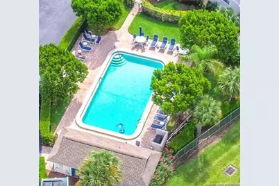 310 NE Golfview Circle #310, Stuart, FL 34996 - Photo 17