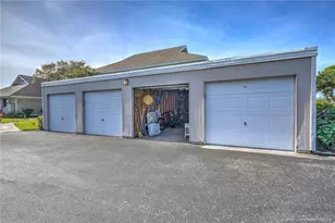 310 NE Golfview Circle, Stuart, FL 34996 - Photo 21