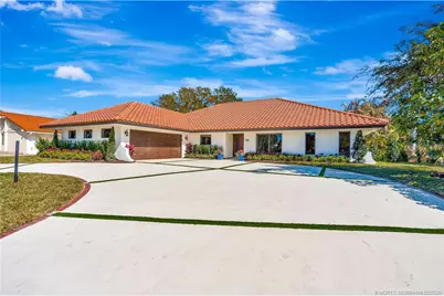 3984 SE Fairway E, Stuart, FL 34997 - Photo 3