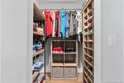 537 SW Laconic Avenue SW, Port Saint Lucie, FL 34953 - Photo 23