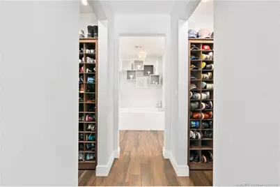 537 SW Laconic Avenue SW, Port Saint Lucie, FL 34953 - Photo 21