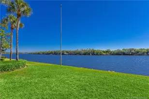 525 SW Perth Pl, Palm City, FL 34990 - Photo 25