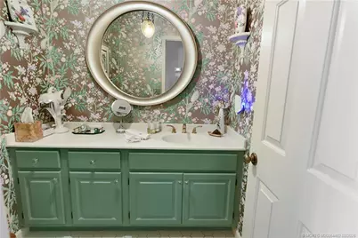 525 SW Perth Place, Palm City, FL 34990 - Photo 11