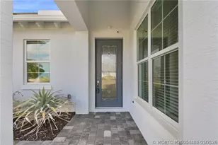 279 SE Via Bisento, Port Saint Lucie, FL 34952 - Photo 5