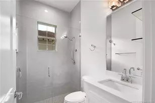 279 SE Via Bisento, Port Saint Lucie, FL 34952 - Photo 39