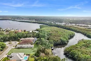 279 SE Via Bisento, Port Saint Lucie, FL 34952 - Photo 65