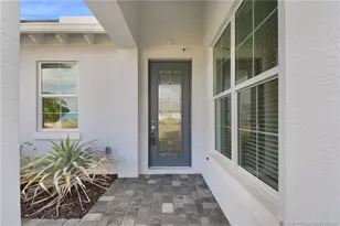 279 SE Via Bisento, Port Saint Lucie, FL 34952 - Photo 11