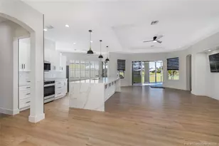 2504 SW Brookwood Ln, Palm City, FL 34990 - Photo 9