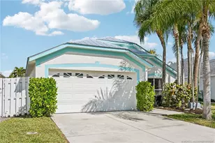 713 NW Waterlily Pl, Jensen Beach, FL 34957 - Photo 23