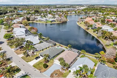 713 NW Waterlily Place, Jensen Beach, FL 34957 - Photo 25