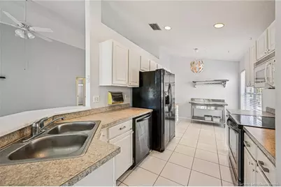 713 NW Waterlily Place, Jensen Beach, FL 34957 - Photo 9