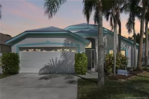 713 NW Waterlily Pl, Jensen Beach, FL 34957 - Photo 3