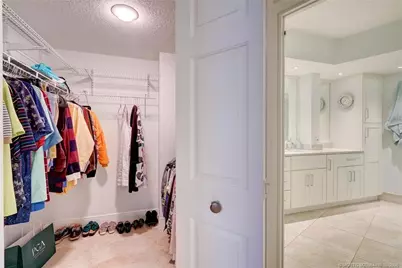 5750 NE Island Cove Way #3302, Stuart, FL 34996 - Photo 17