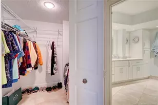 5750 NE Island Cove Way, Stuart, FL 34996 - Photo 17