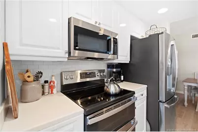 5799 NE Island Cove Way #1106, Stuart, FL 34996 - Photo 17