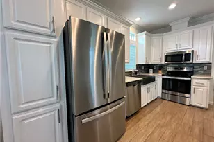 378 NE Wharfs Way, Jensen Beach, FL 34957 - Photo 7