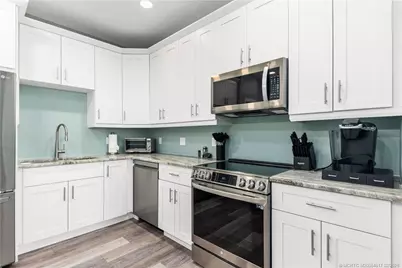 13212 Harbour Ridge Boulevard #6B, Palm City, FL 34990 - Photo 9