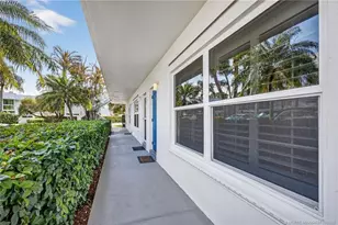 2929 SE Ocean Blvd, Stuart, FL 34996 - Photo 5