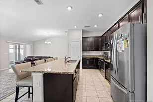 5140 NW Pine Trail Cir, Port Saint Lucie, FL 34983 - Photo 7