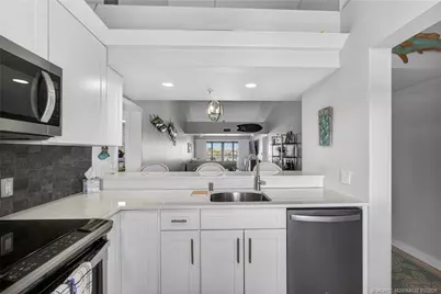 901 Seafarer Circle #504, Jupiter, FL 33477 - Photo 9