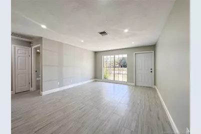 315 SE Norfolk Boulevard, Stuart, FL 34997 - Photo 7