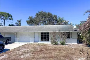 315 SE Norfolk Blvd, Stuart, FL 34997 - Photo 1