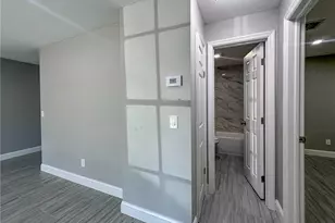 315 SE Norfolk Blvd, Stuart, FL 34997 - Photo 9