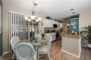 2814 SE Treasure Island Rd, Port Saint Lucie, FL 34952 - Photo 9