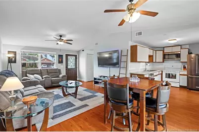 1090 SW Janette Avenue, Port Saint Lucie, FL 34953 - Photo 5