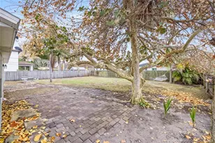 1090 SW Janette Ave, Port Saint Lucie, FL 34953 - Photo 17