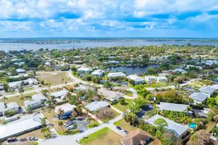 973 NW Spruce Ridge Dr, Stuart, FL 34994 - Photo 29