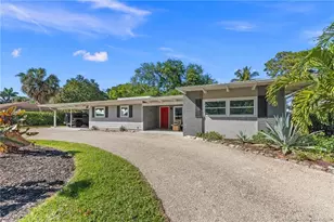 530 SW Manor Dr, Stuart, FL 34994 - Photo 3