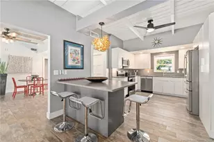 530 SW Manor Dr, Stuart, FL 34994 - Photo 15