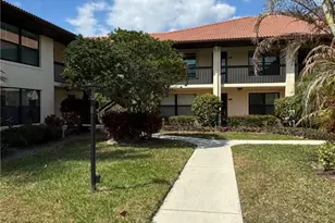 811 SW South River Dr, Stuart, FL 34997 - Photo 1