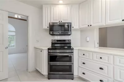 1554 SW Balmoral Trace, Stuart, FL 34997 - Photo 9