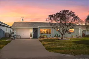 2602 SE Jackson St, Stuart, FL 34997 - Photo 7