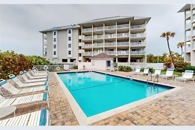 429 NE Tradewind Lane #306, Stuart, FL 34996 - Photo 5