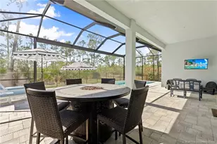 2077 SE Mosaic Blvd, Port Saint Lucie, FL 34984 - Photo 5