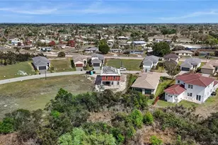 299 SE Via Sangro, Port Saint Lucie, FL 34952 - Photo 15