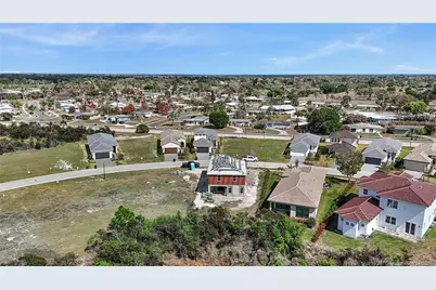 299 SE Via Sangro, Port Saint Lucie, FL 34952 - Photo 15