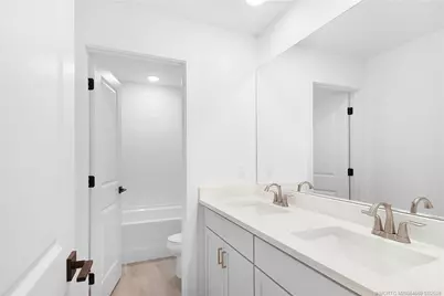 299 SE Via Sangro, Port Saint Lucie, FL 34952 - Photo 33
