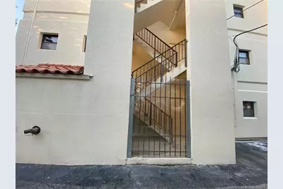 528 SE Osceola Street #B1, Stuart, FL 34994 - Photo 5