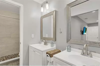 630 NE Wax Myrtle Way, Jensen Beach, FL 34957 - Photo 31